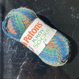 NWT Patons KROY SOCKS FX Yarn. CLOVER COLOR #57242 Green Red Orange Yellow Blue